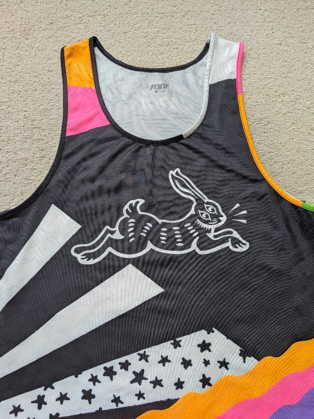 LN RNNR Rabbit Men's Large Vibrant Color Print Tank Top NEON Running Singlet EUC - Picture 3 of 15